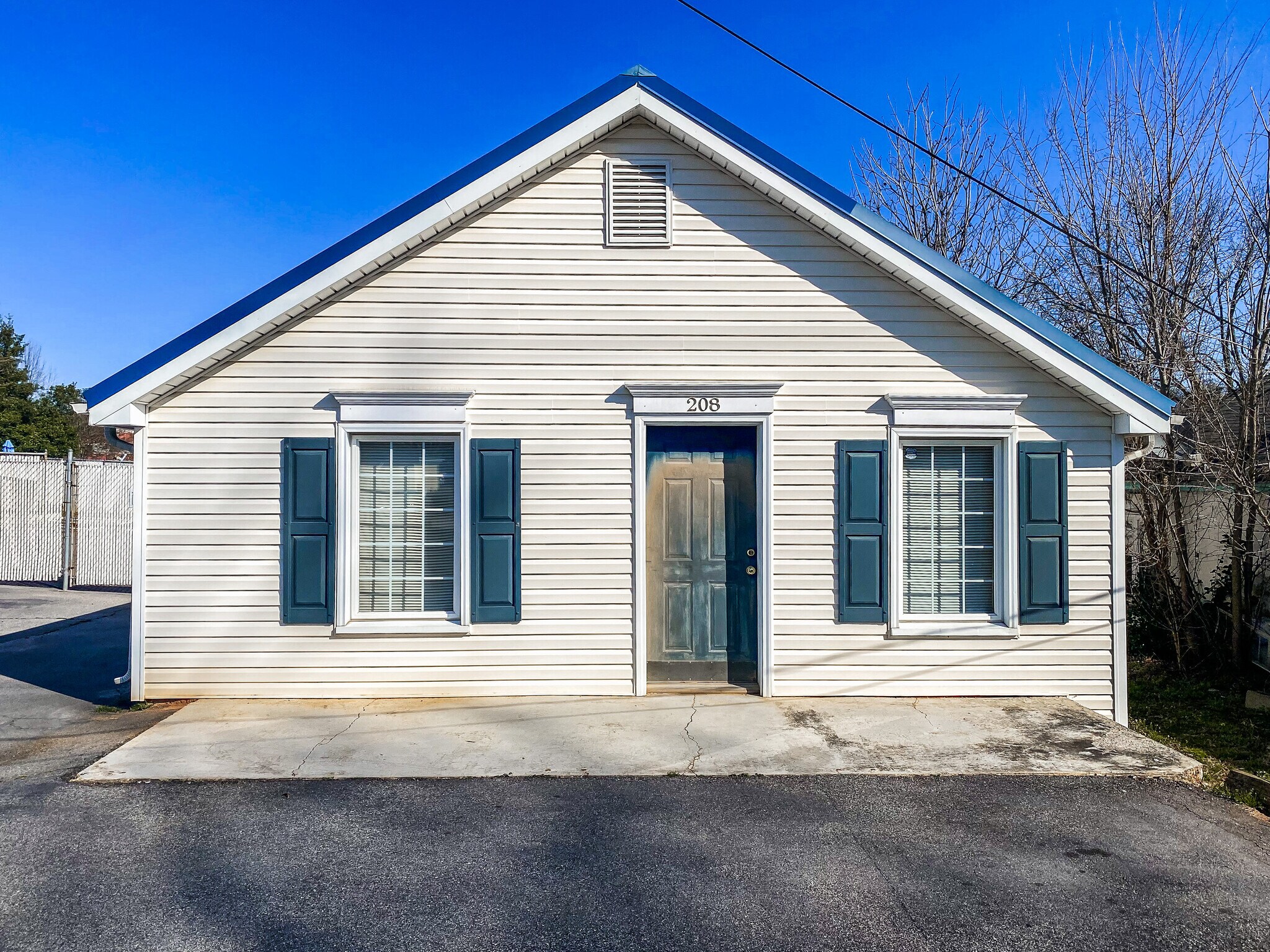 208 Prospect Ave, Raleigh, NC for sale Primary Photo- Image 1 of 1