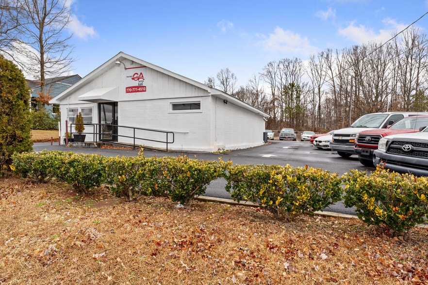3705 Buford Hwy, Duluth, GA for sale - Building Photo - Image 3 of 32