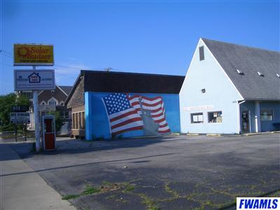 2202 Broadway, Fort Wayne, IN for sale - Primary Photo - Image 1 of 1