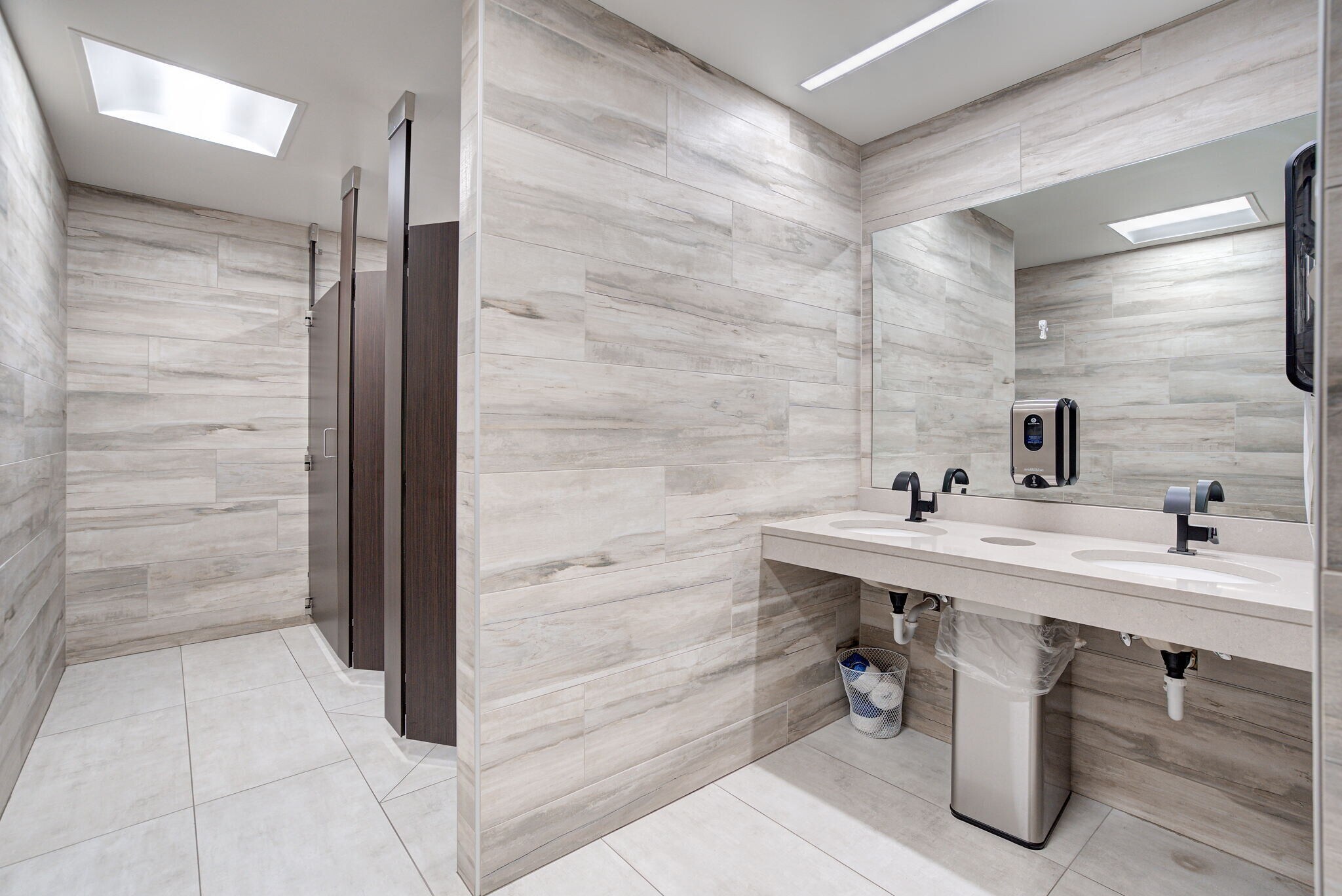 5353 W Dartmouth Ave, Denver, CO 80227 Bear Valley Office Building