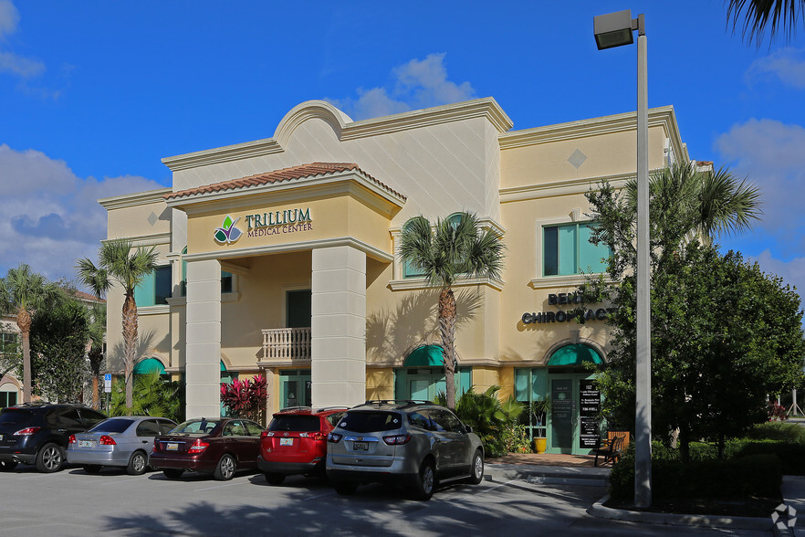 7545 W Boynton Beach Blvd, Boynton Beach, FL for lease - Building Photo - Image 1 of 9