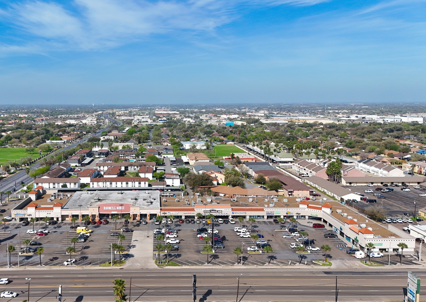 4119 N 10th St, McAllen, TX for lease - Building Photo - Image 1 of 7