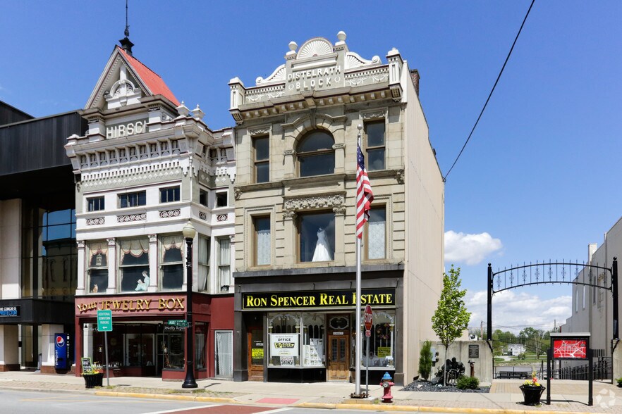 4 E Auglaize St, OH 45895