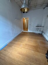 235 Walker St, Atlanta, GA for lease Interior Photo- Image 1 of 3