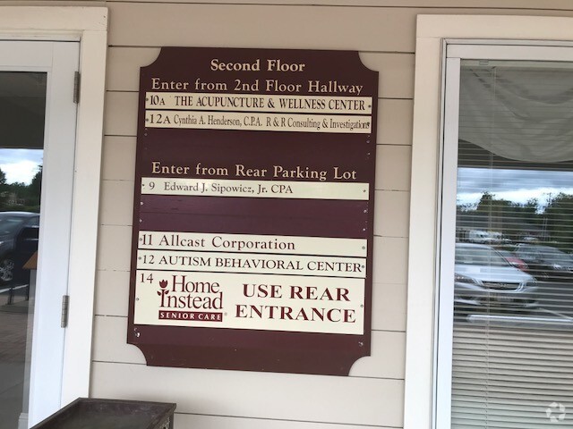 386 W Main St, Northborough, MA for lease - Building Photo - Image 3 of 4