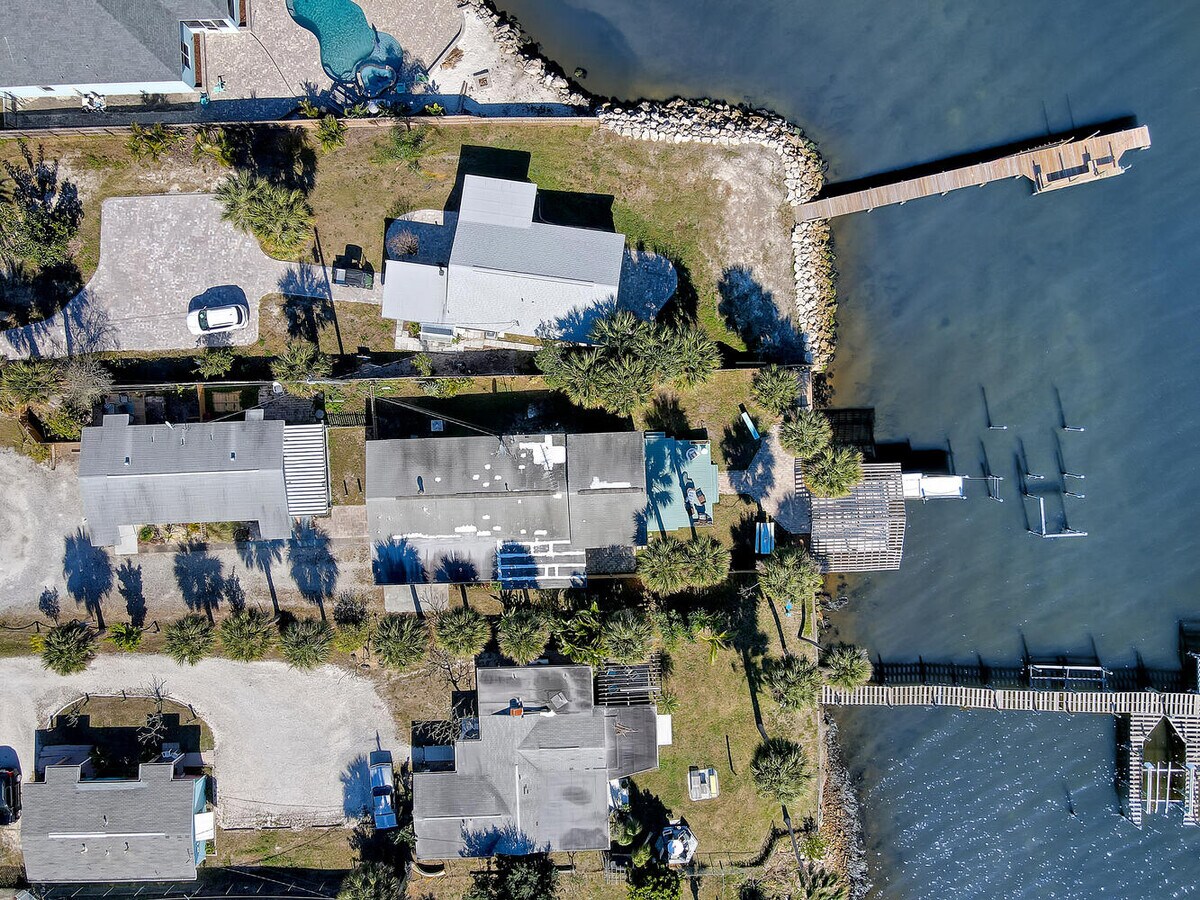 2121 Pineapple Ave, Melbourne, FL 32935 2121 Pineapple AveAirbnb