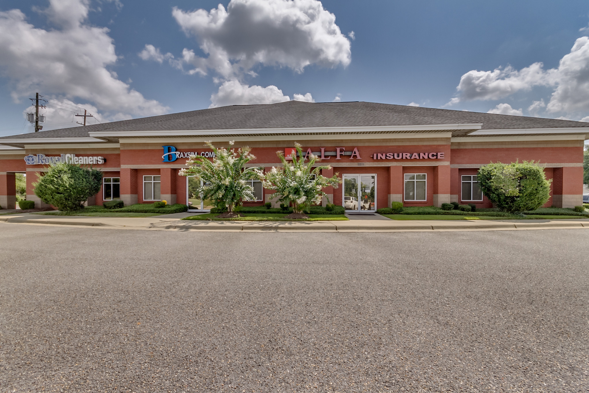 1209-1215 Lurleen B. Wallace Blvd, Northport, AL for sale Building Photo- Image 1 of 1