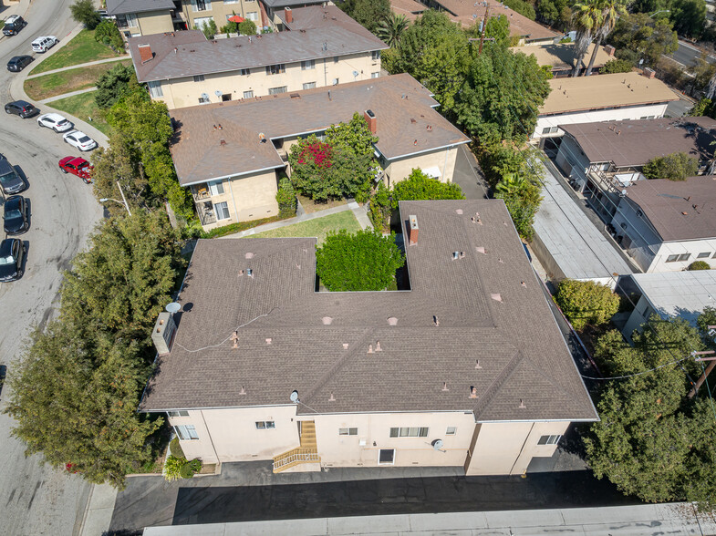 1733 Ellincourt Dr, South Pasadena, CA for sale - Building Photo - Image 2 of 35