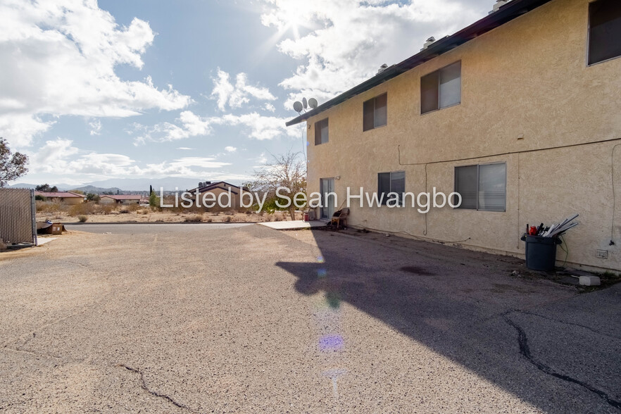 16321 Siskiyou Rd, Apple Valley, CA for sale - Building Photo - Image 1 of 1