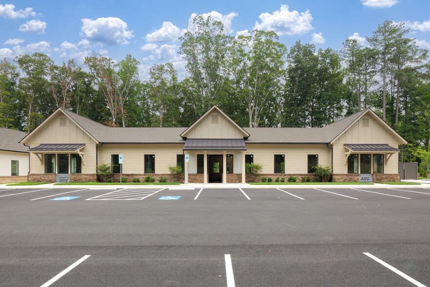 12868 Patterson Ave, Richmond, VA for lease - Building Photo - Image 2 of 23