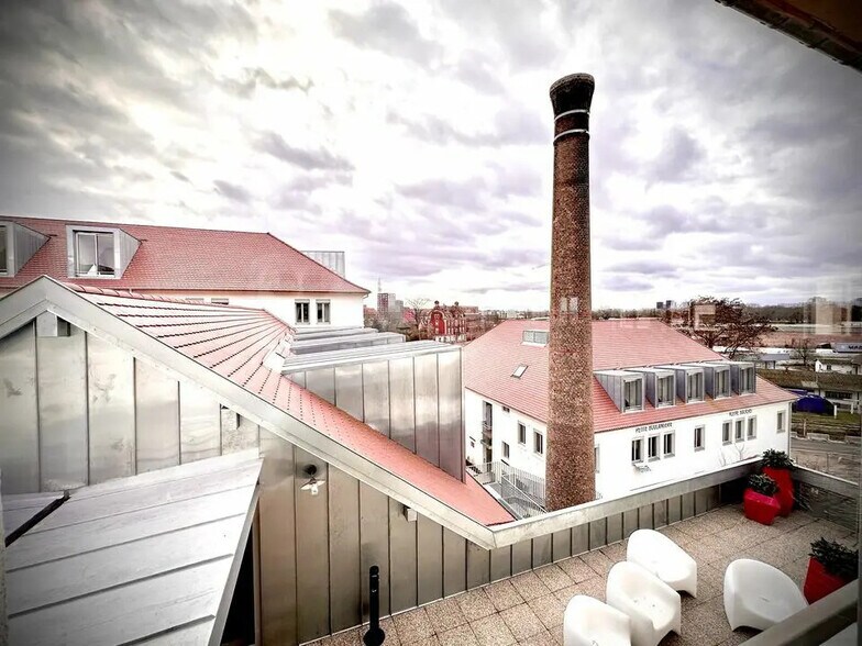 Office in Strasbourg for lease - Building Photo - Image 1 of 10