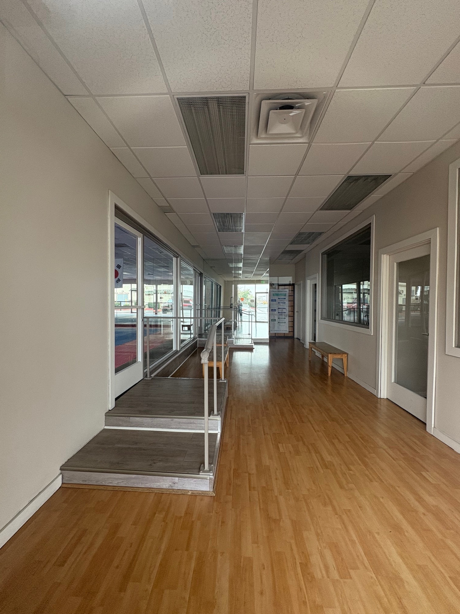 410 W Felicita Ave, Escondido, CA for lease Interior Photo- Image 1 of 5