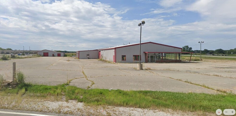 1675 IN-163, Clinton, IN for lease - Primary Photo - Image 1 of 4
