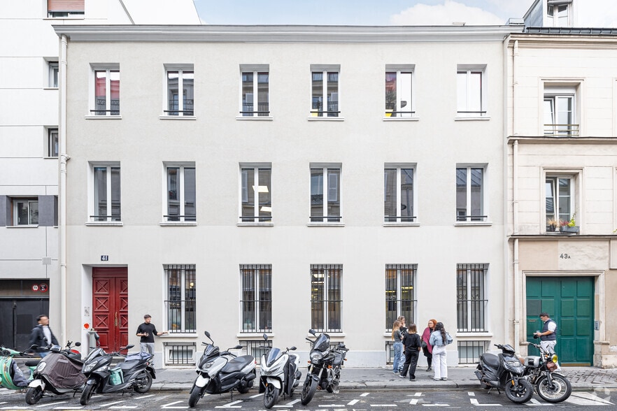 41 Rue Saint-Sébastien, Paris for lease - Primary Photo - Image 1 of 2