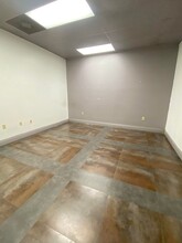 140 N Adams St, Eagle Pass, TX for lease Interior Photo- Image 2 of 3