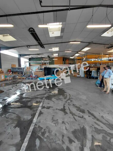 Flex in La Chapelle-sur-Erdre for sale - Interior Photo - Image 2 of 8