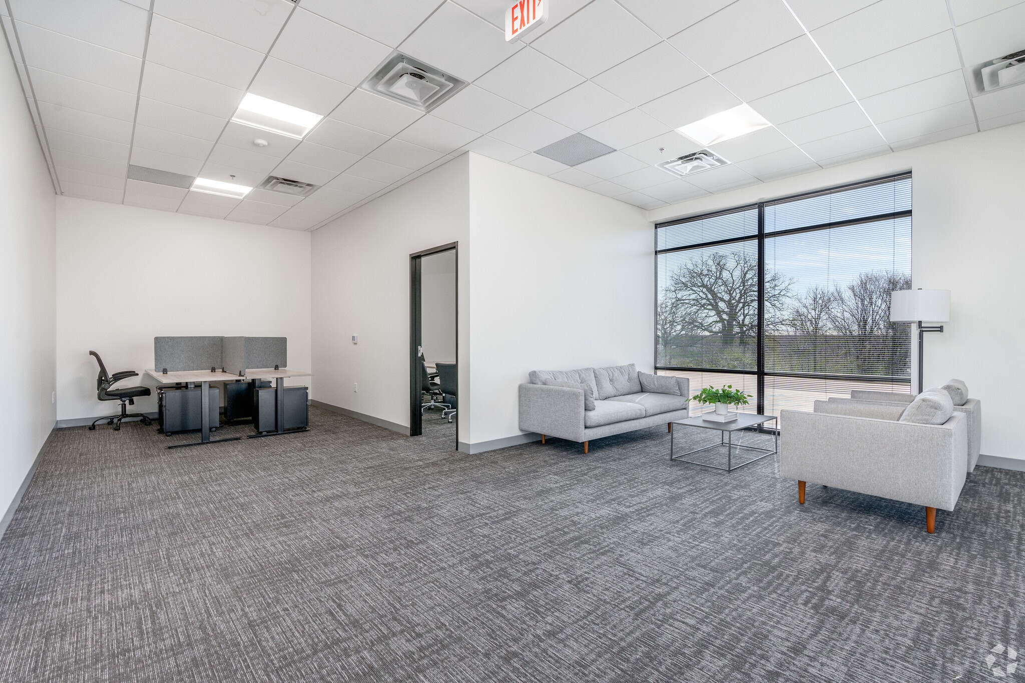 3411 Mingo Rd, Denton, TX for lease Interior Photo- Image 1 of 7