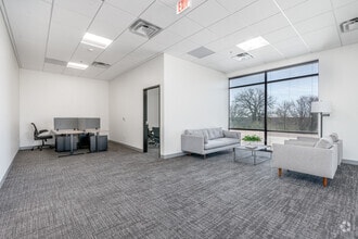 3411 Mingo Rd, Denton, TX for lease Interior Photo- Image 1 of 7