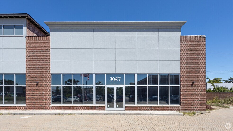 3949-3957 S State Rd, Ann Arbor, MI for lease - Building Photo - Image 2 of 5
