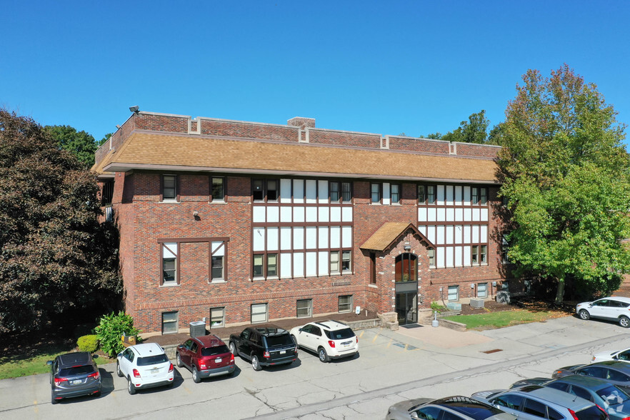 4701 Baptist Rd, Pittsburgh, PA for lease - Primary Photo - Image 1 of 6