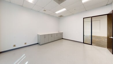 9439 Archibald Ave, Rancho Cucamonga, CA for lease Interior Photo- Image 1 of 18