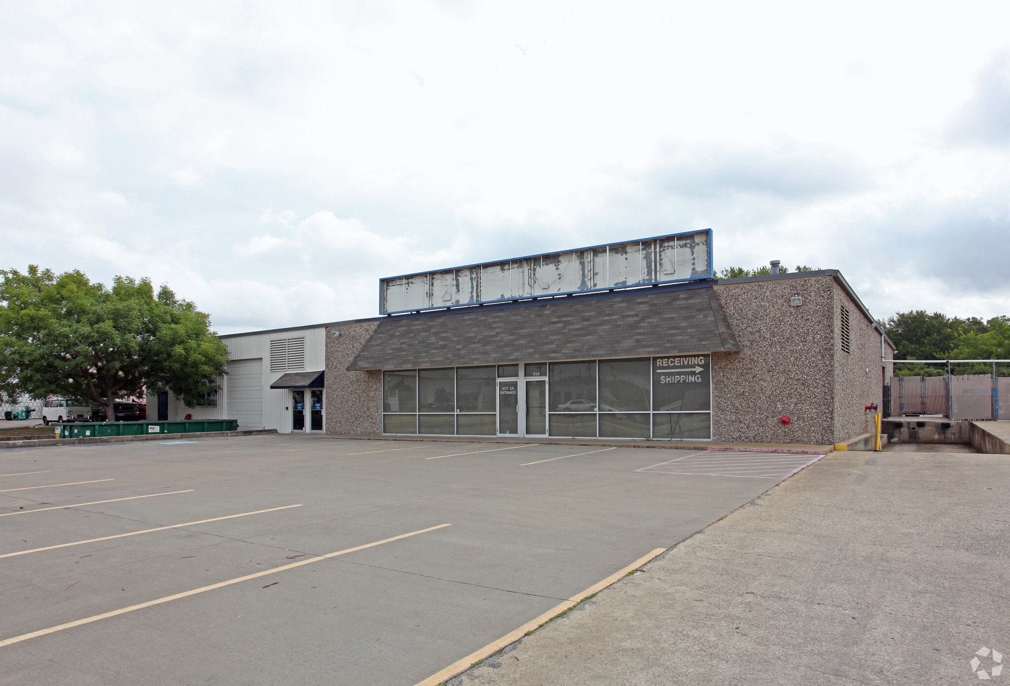 616 N 5th St, Garland, TX for sale Primary Photo- Image 1 of 8