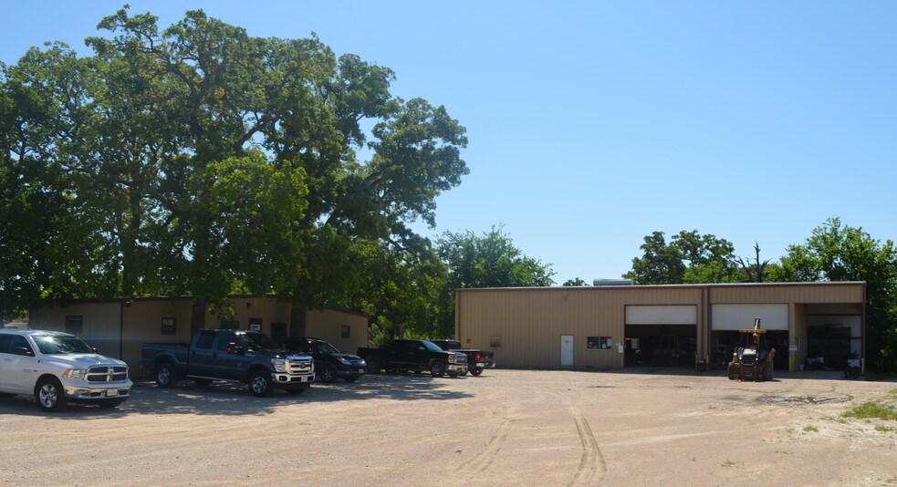 4585 Andert Rd, Bryan, TX for sale - Primary Photo - Image 1 of 1