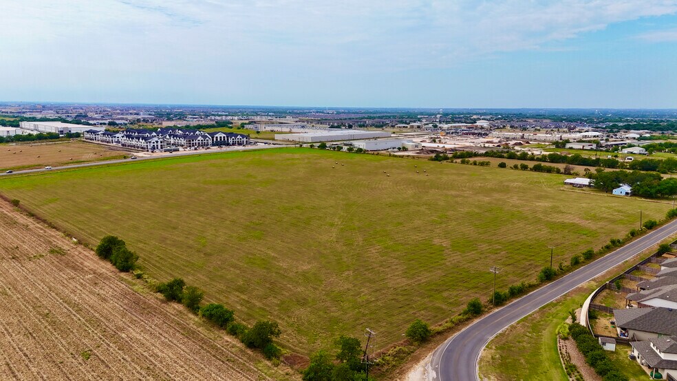 Farm to Market Road 1102, New Braunfels, TX for sale - Primary Photo - Image 1 of 23