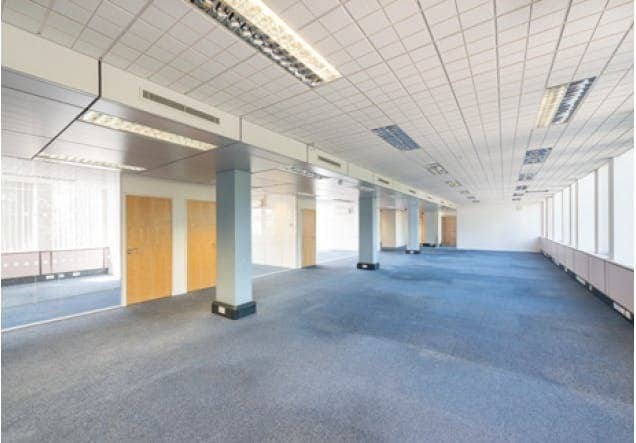 97-109 Uxbridge Rd, London for lease - Building Photo - Image 3 of 5