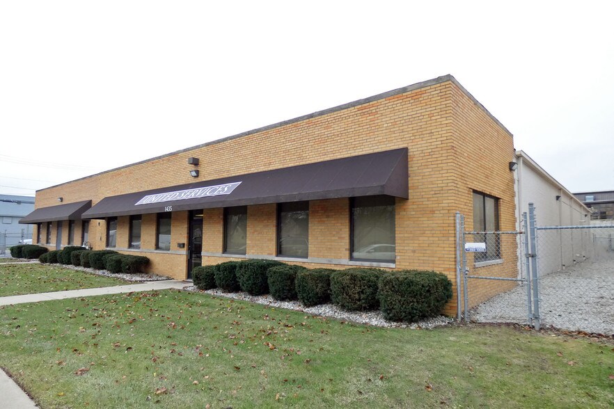 1425-1435 Wanda St, Ferndale, MI for sale - Primary Photo - Image 1 of 1