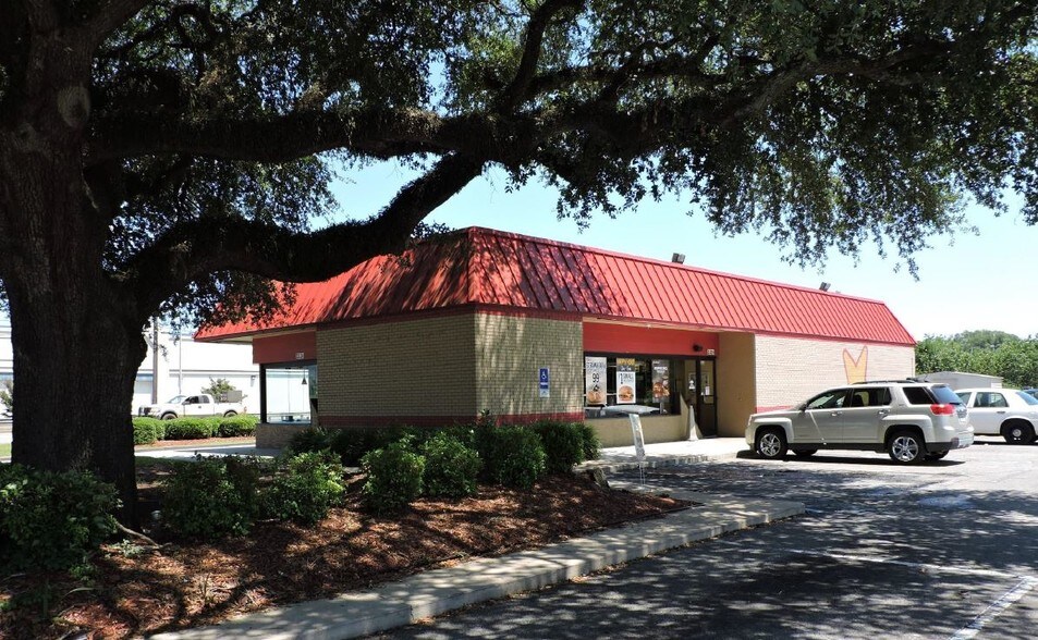 2324 E Oglethorpe Blvd, Albany, GA 31705