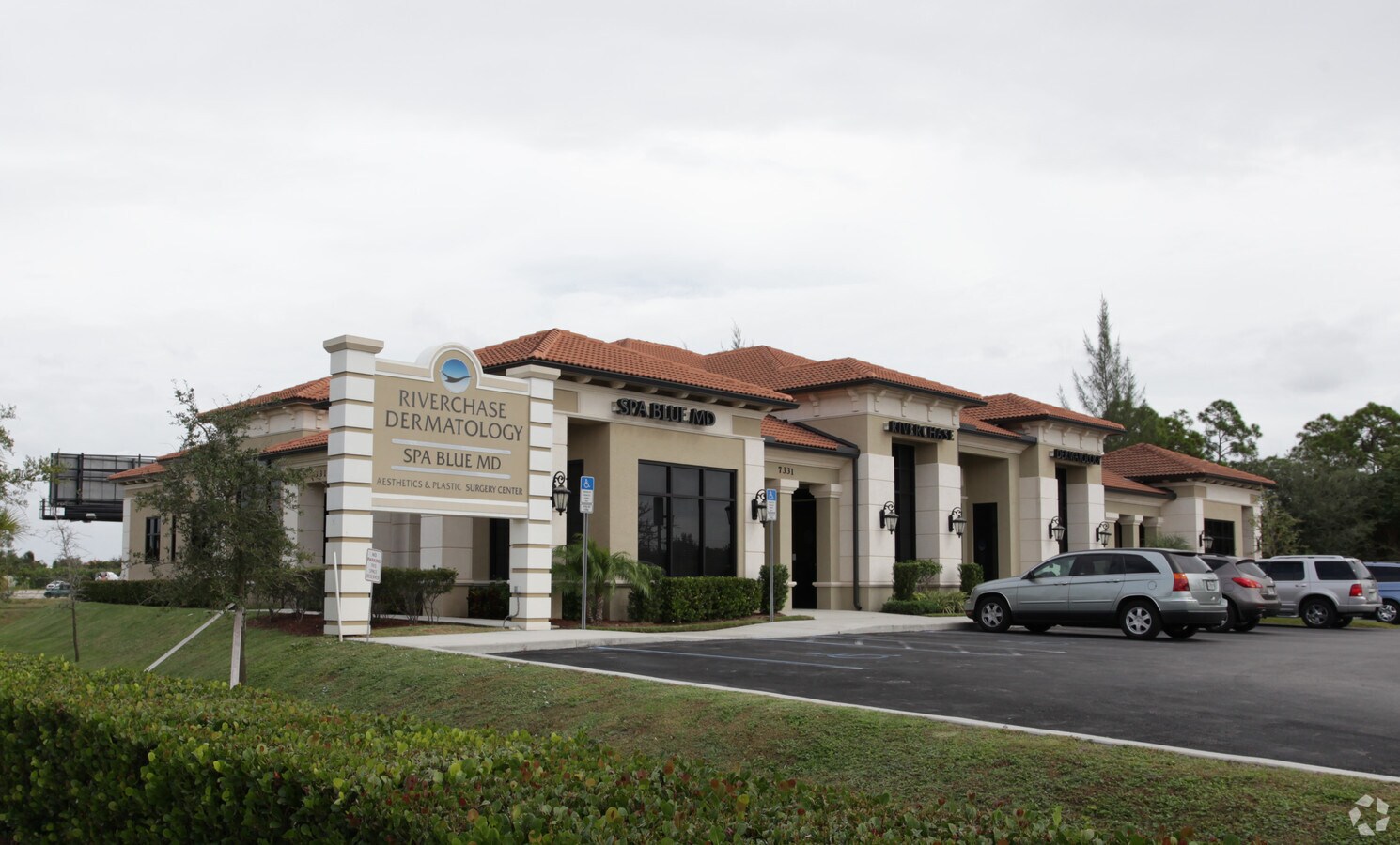 7331 Gladiolus Dr Fort Myers Fl 33908 Loopnet Com