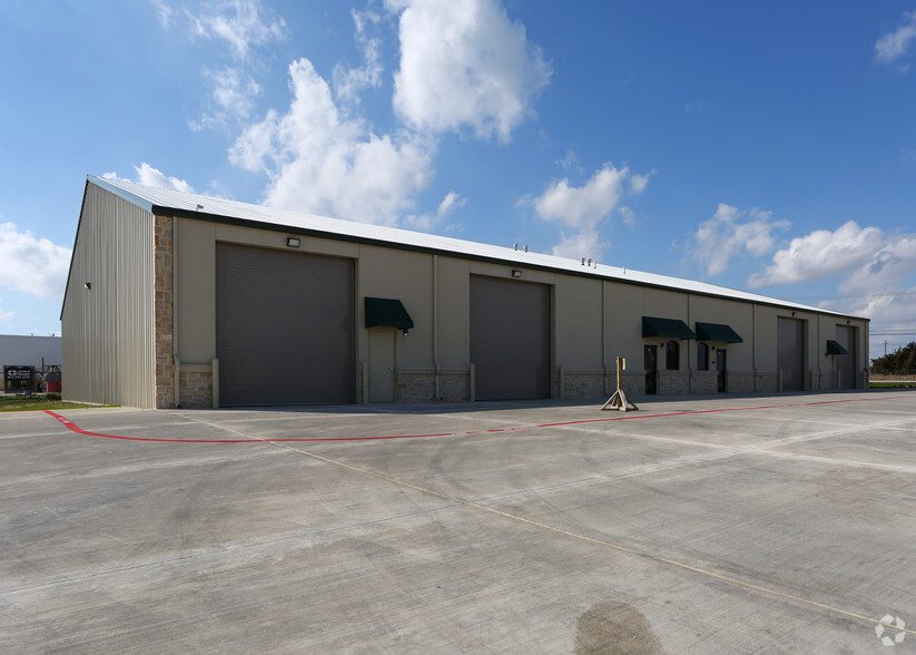 1008-1010 W Harris Rd, Arlington, TX for sale - Building Photo - Image 3 of 7