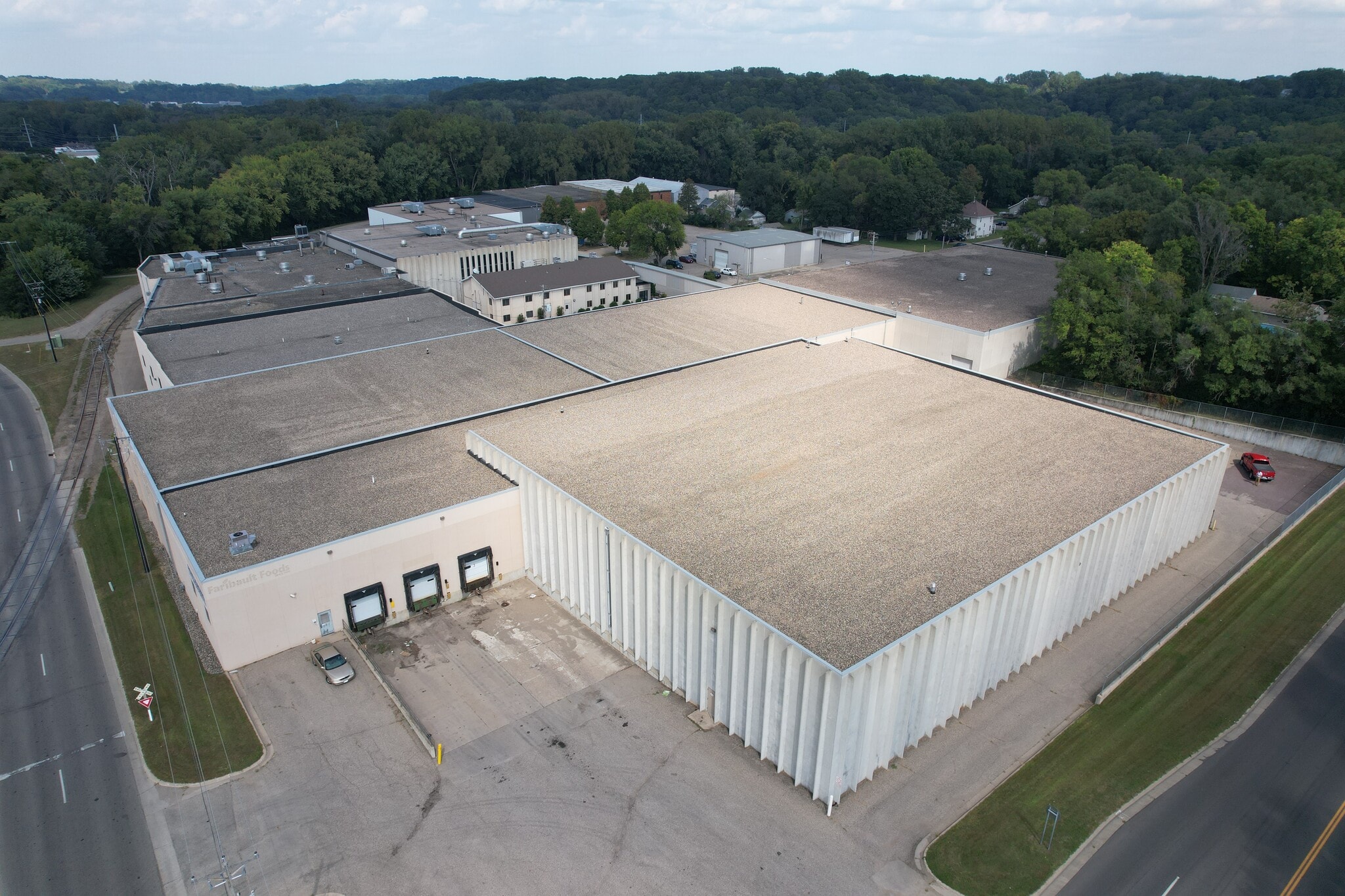 128 15th St NW, Faribault, MN for lease Building Photo- Image 1 of 18