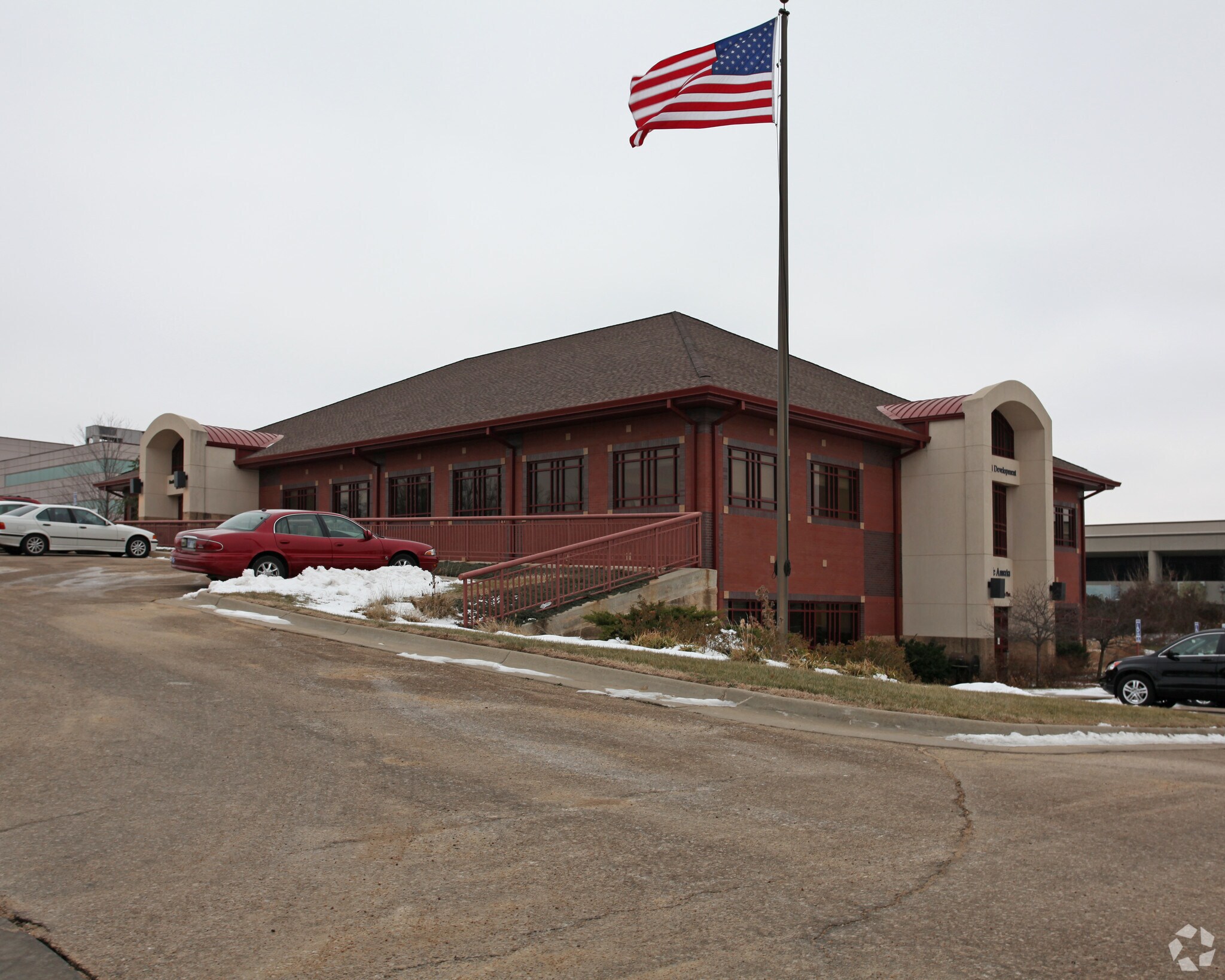1303 SW 1st American Pl, Topeka, KS for sale Primary Photo- Image 1 of 1
