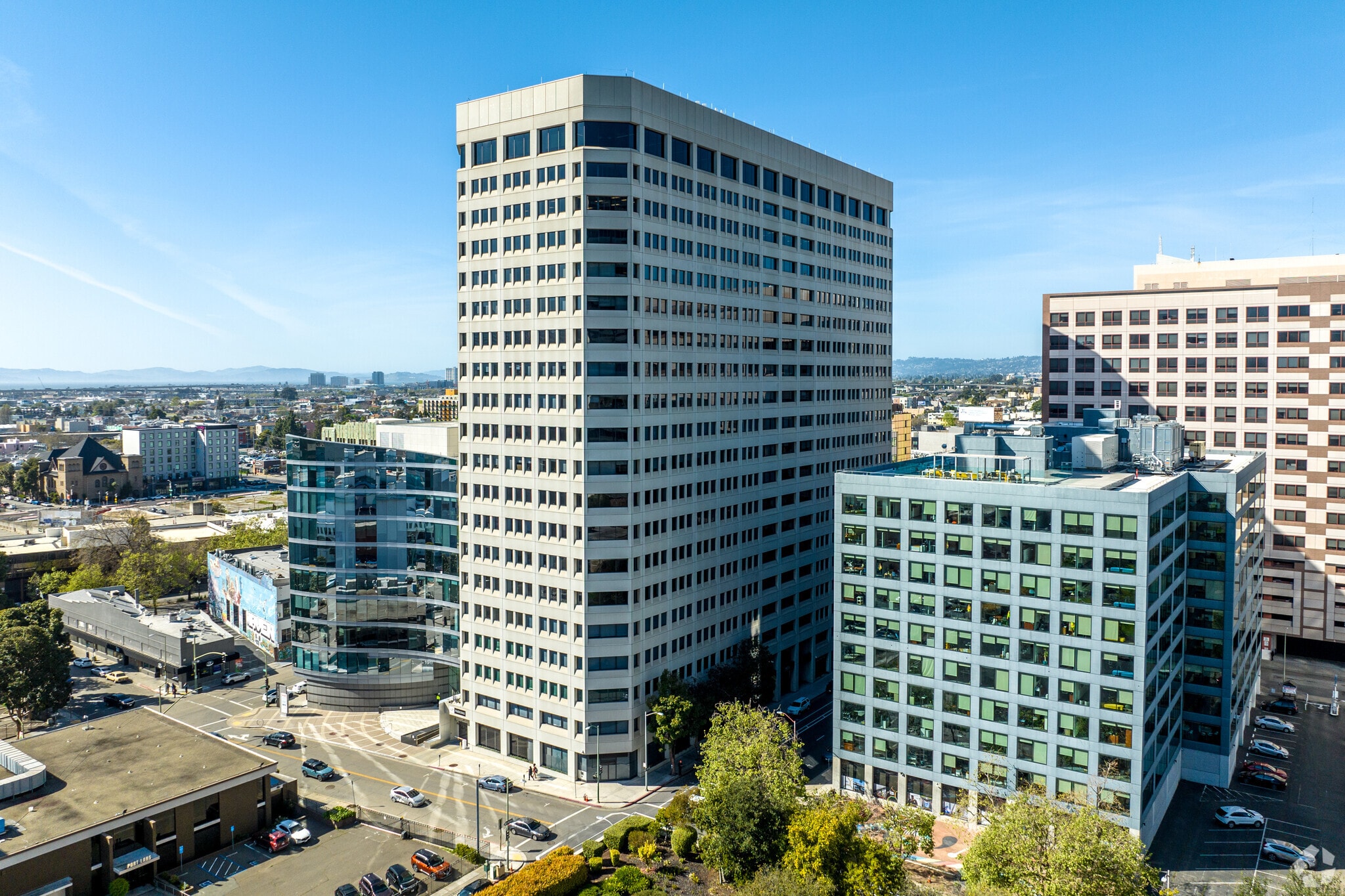 2101 Webster St, Oakland, CA for lease Building Photo- Image 1 of 37