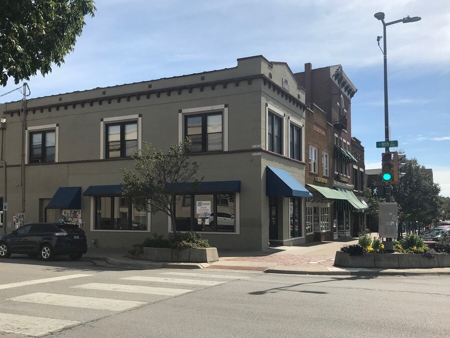 800 Massachusetts St, Lawrence, KS for sale Building Photo- Image 1 of 1
