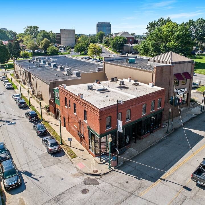 901 Westport Rd, Kansas City, MO for sale Building Photo- Image 1 of 1