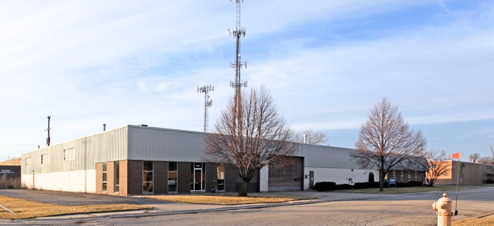 3040 S 26th Ave, Broadview, IL for sale - Building Photo - Image 1 of 1