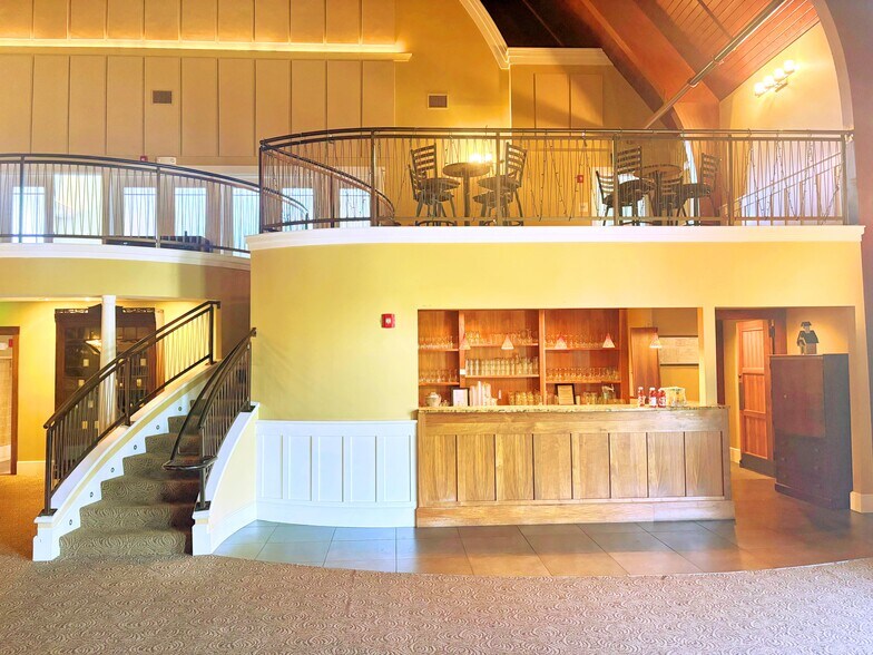 353 Pine Point Rd Scarborough - 353 Pine Point Rd Scarborough ME Building Photo 3 Large 