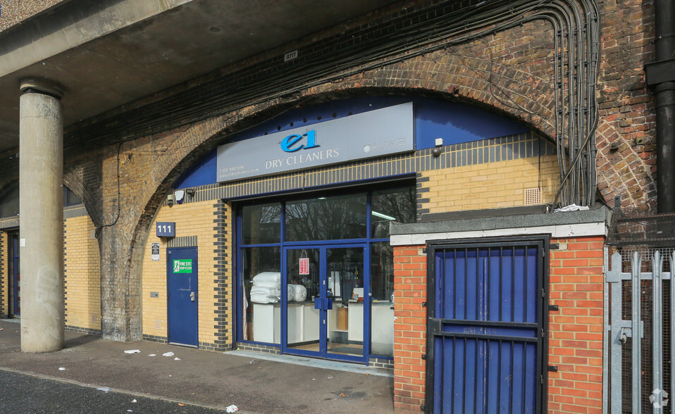 Cable St, London for lease - Primary Photo - Image 1 of 2