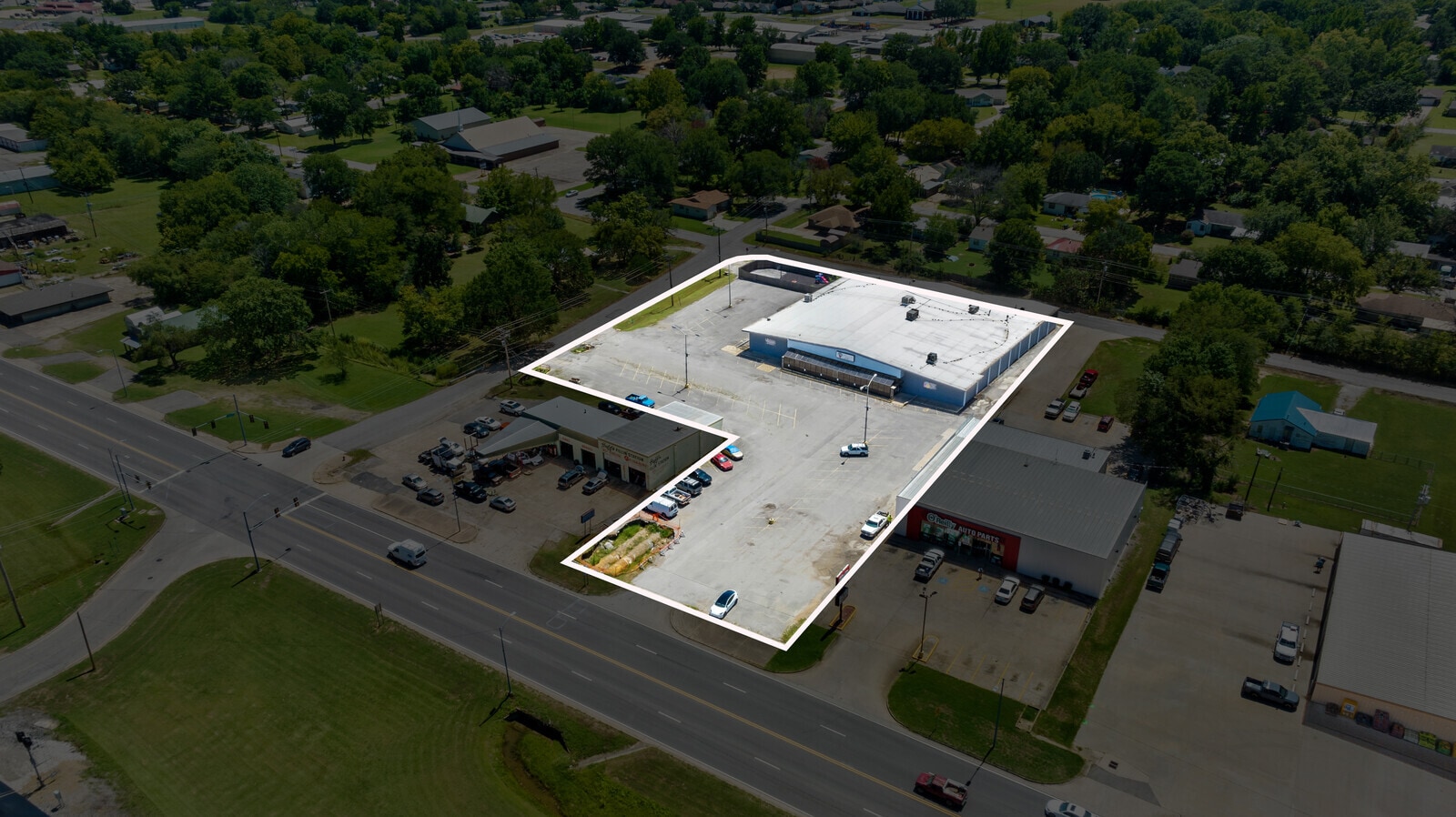 814 E Cherokee Ave, Sallisaw, OK for sale Building Photo- Image 1 of 58