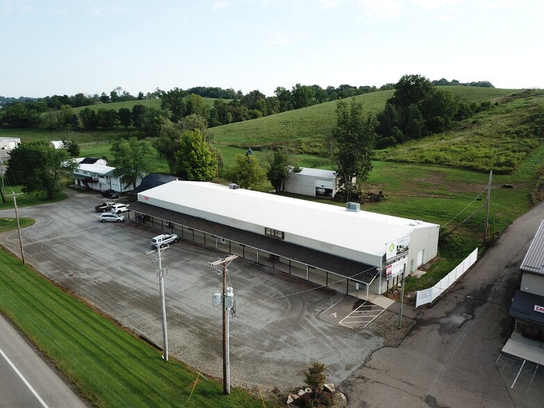 2433 State Route 39, Sugarcreek, OH for sale - Primary Photo - Image 1 of 1