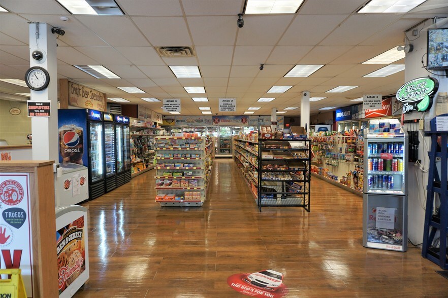 477-489 Westcott St, Syracuse, NY for sale - Building Photo - Image 1 of 1