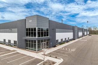 More details for 9525 E River Rd, Coon Rapids, MN - Industrial for Lease