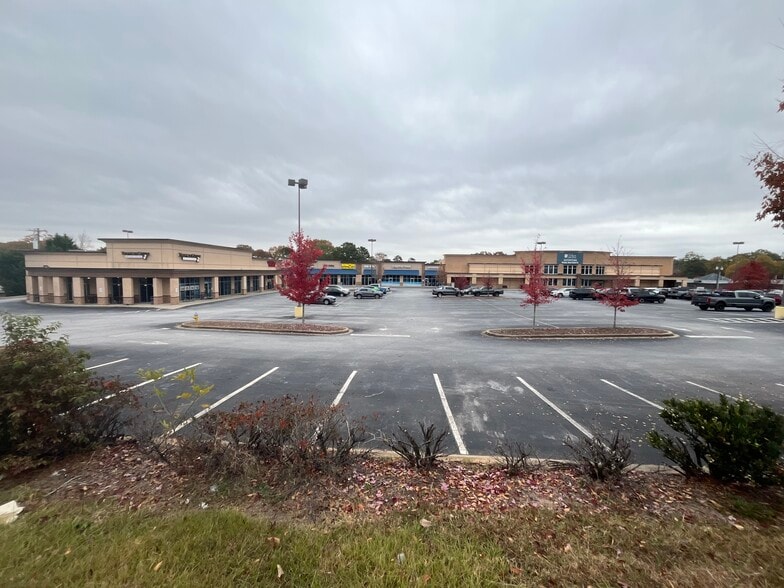 3093 South Highway 14, Greer, SC for lease - Building Photo - Image 1 of 11