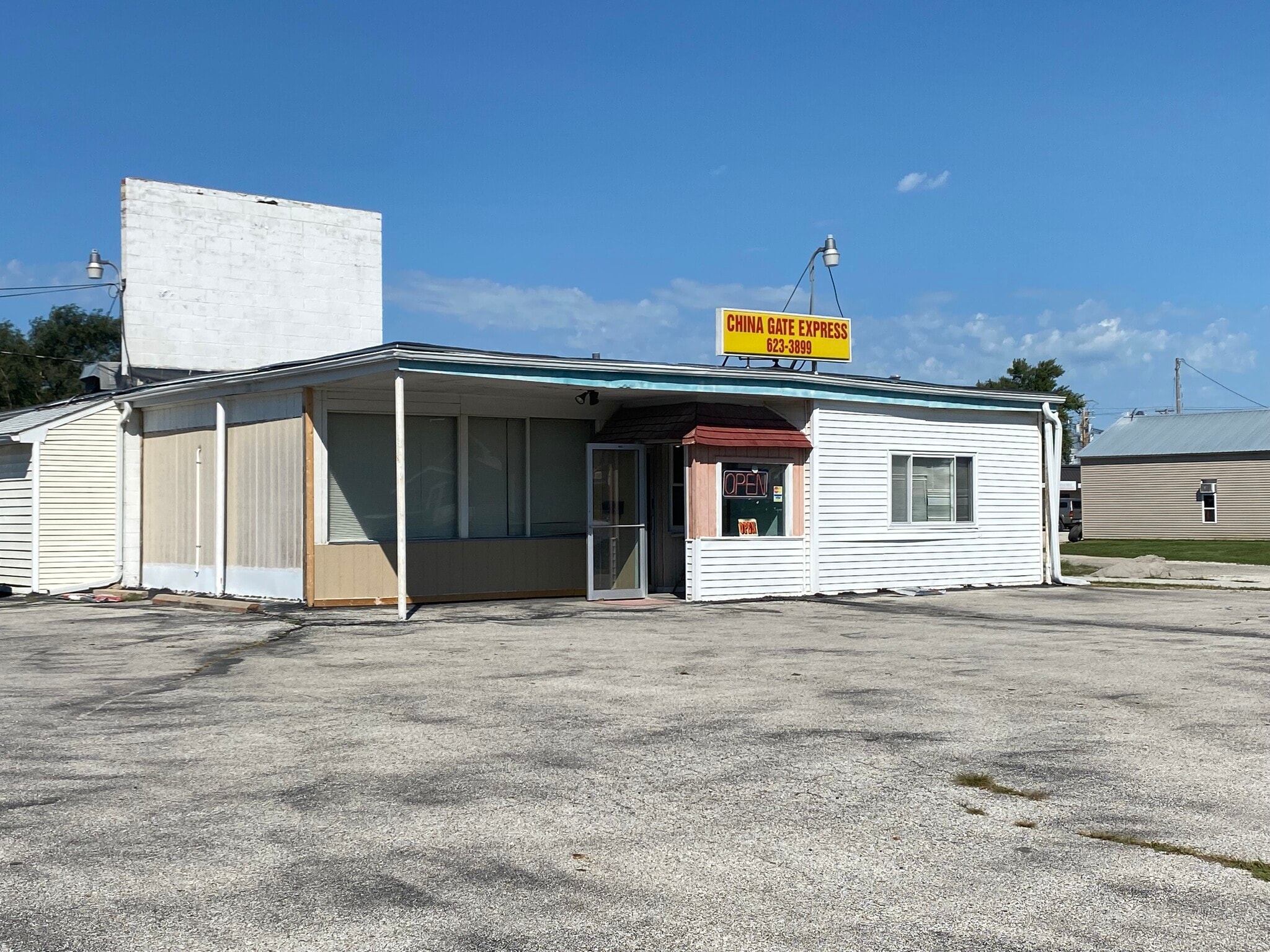 1011 N Broadway St, Red Oak, IA for sale Building Photo- Image 1 of 2