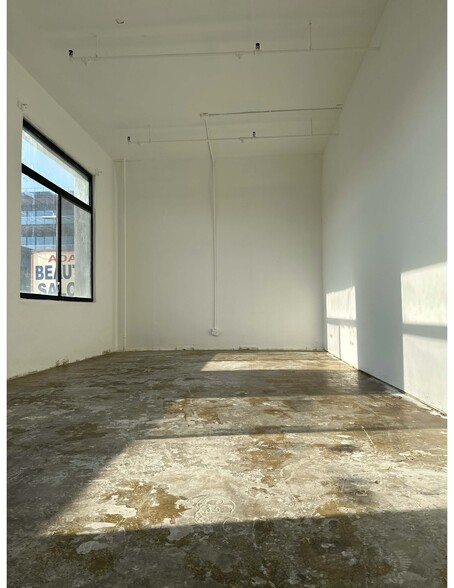 818 N Spring St, Los Angeles, CA for lease - Interior Photo - Image 3 of 11