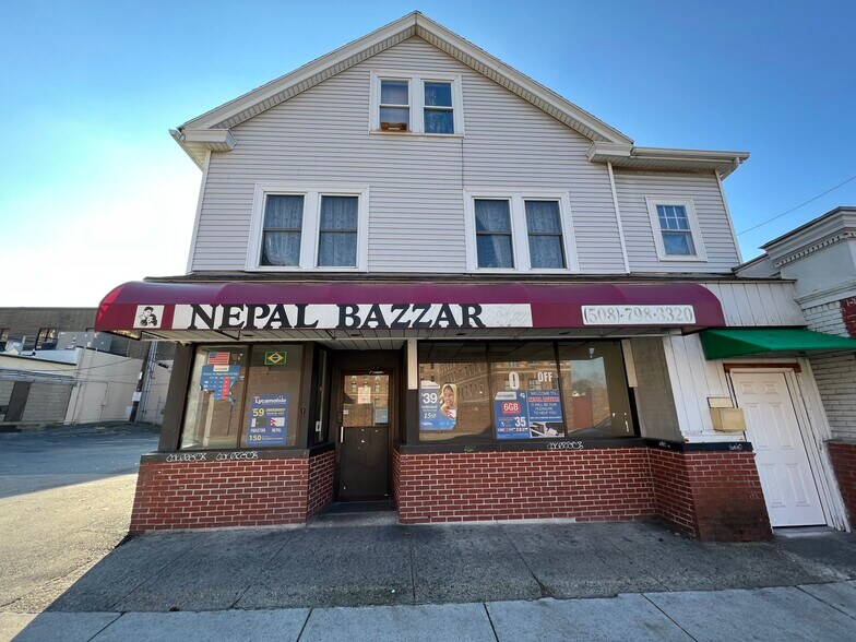 96 Belmont St, Worcester, MA 01605