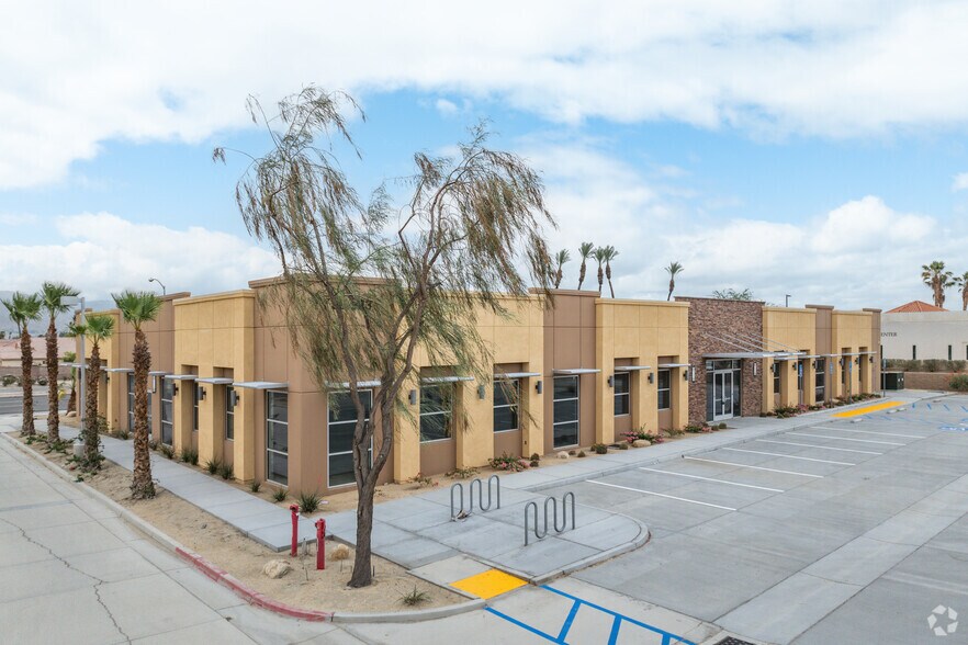 38923 Washington St, Palm Desert, CA for sale - Primary Photo - Image 1 of 1